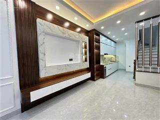 Bán nhà ngô gia tự 48m 5 tầng 7.1tỷ dân xây, nhà cách mặt phố ô tô tránh 30m, giao thông thuận