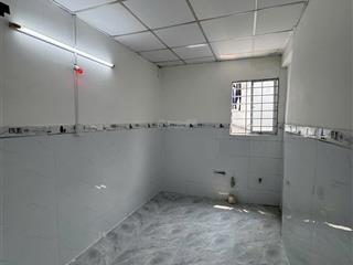 Chỉ 1 tỷ xíu có nhà 2 tầng quận 6 14m2 sổ riêng, klg, kqh.