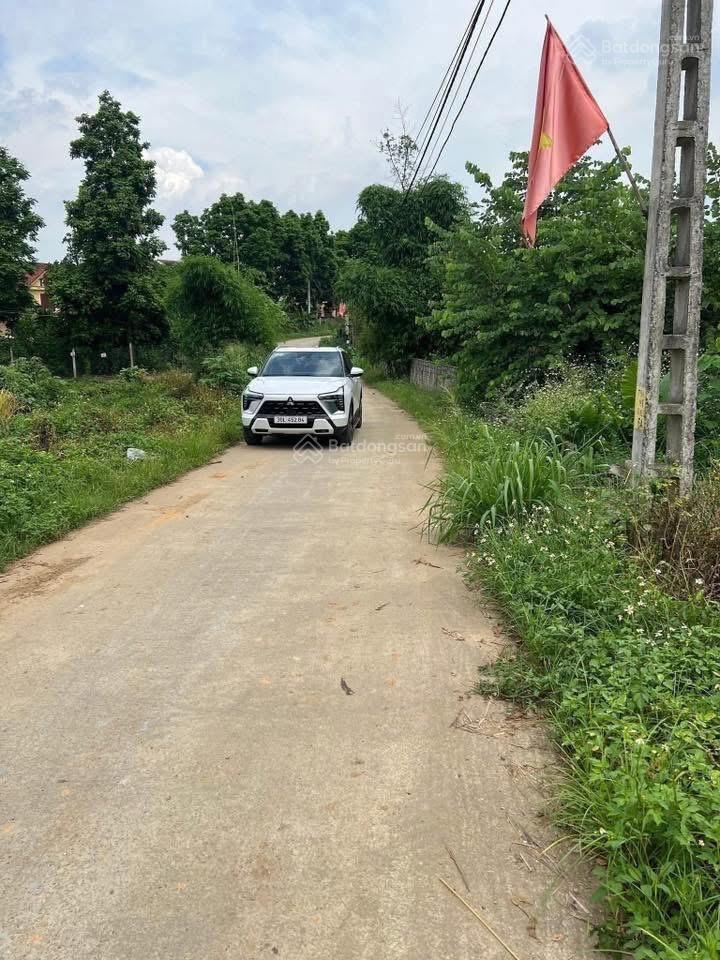  cần nhượng lại siêm phẩm lô 3 mặt tiền ở thôn 5 ba trại dt 1515m có 500m thổ cư.