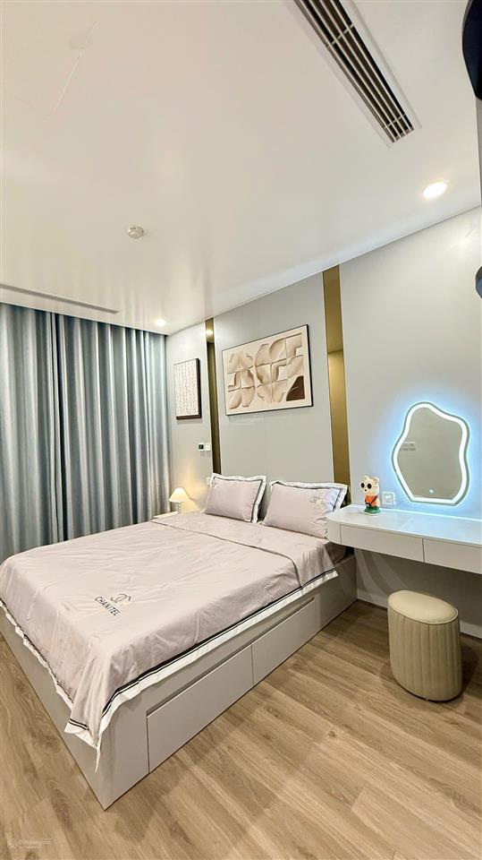 Em có quỹ căn bán chung cư golden field  3n2w 90m2 full nội thất, giá nhỉnh 8 tỷ sổ đỏ sẵn