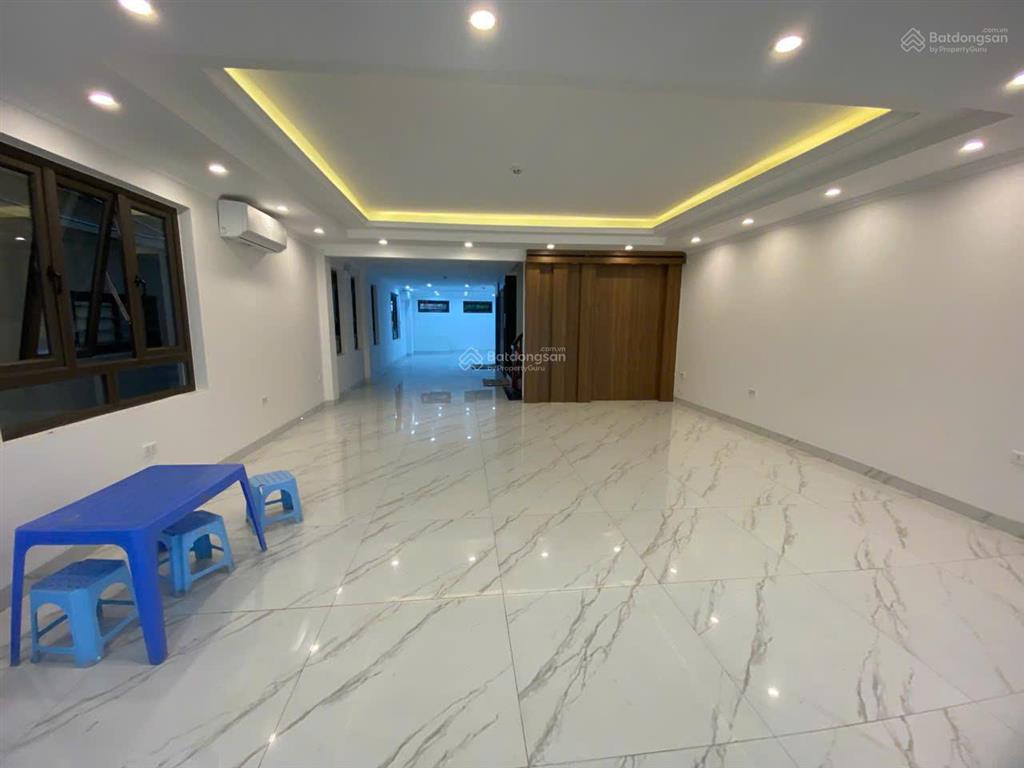 Chính chủ cần bán tòa căn hộ ngõ 271 lạc long quân  cầu giấy  hà nội 129m2x8t thang máy gara ôtô