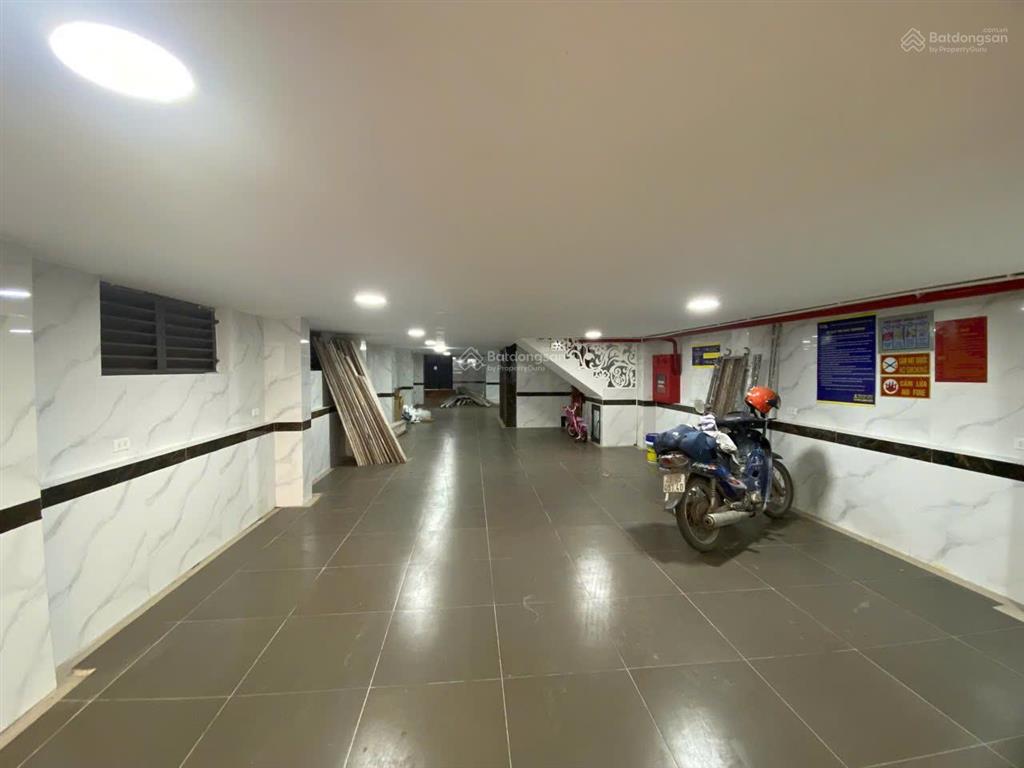 Chính chủ cần bán tòa căn hộ ngõ 271 lạc long quân  cầu giấy  hà nội 129m2x8t thang máy gara ôtô