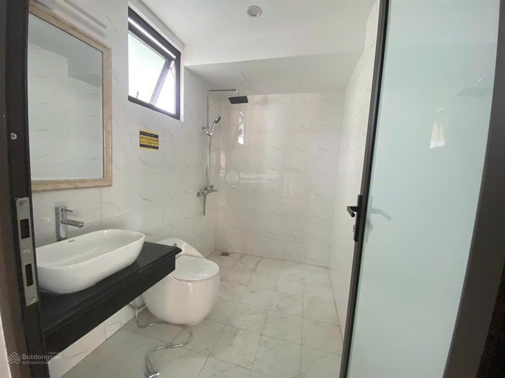 Chính chủ cần bán tòa căn hộ ngõ 271 lạc long quân  cầu giấy  hà nội 129m2x8t thang máy gara ôtô