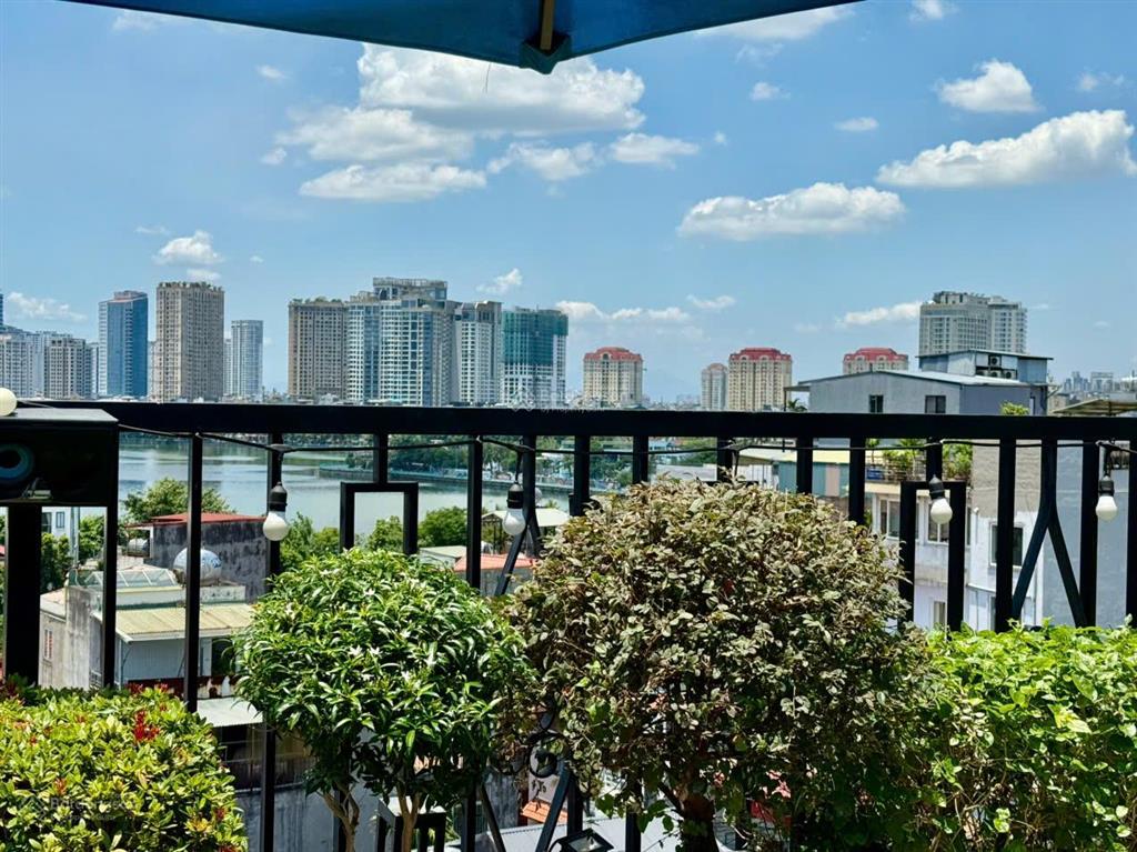 Chính chủ bán tòa căn hộ ngõ 337 âu cơphường nhật tântây hồhà nội 129m2x9t, doanh thu 140tr/th