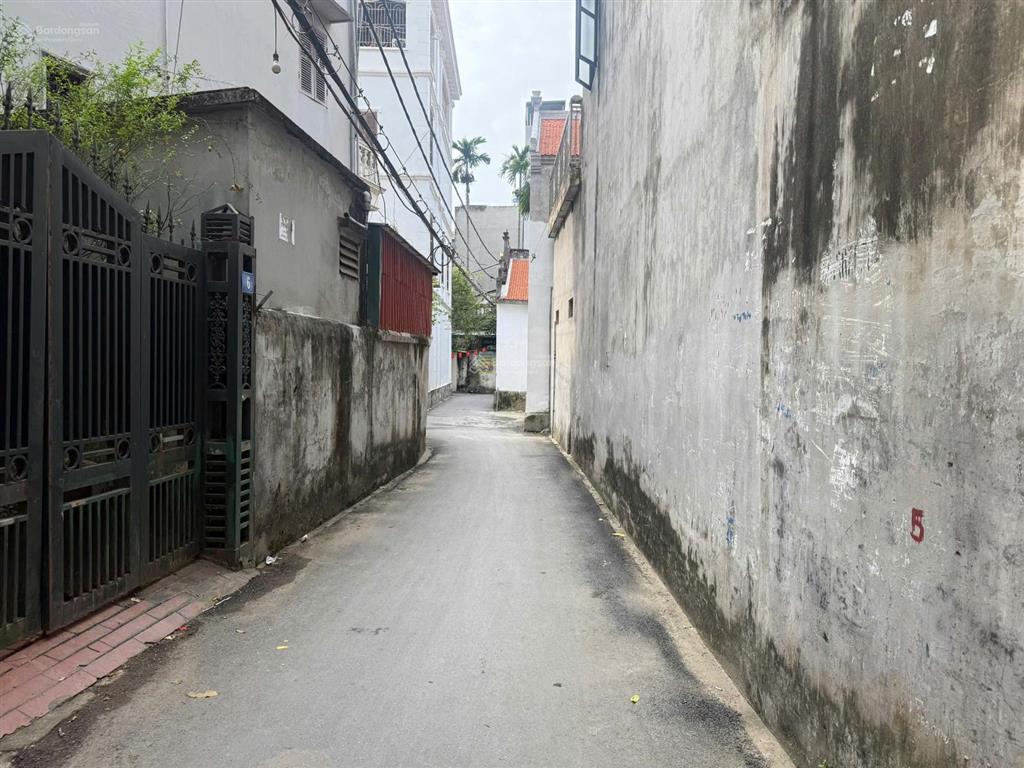 Chính chủ cần bán đất thổ cư ngõ 569 lạc long quânphường xuân latây hồhà nội 167m2, mt7m, 37.5tỷ