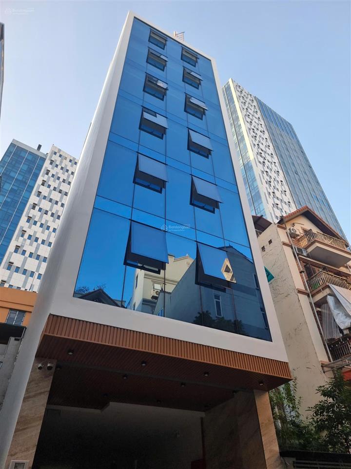 Chính chủ bán tòa văn phòng ngõ 647 lạc long quân  p. xuân la  tây hồ  hà nội 108m2x8.5t, 79 tỷ