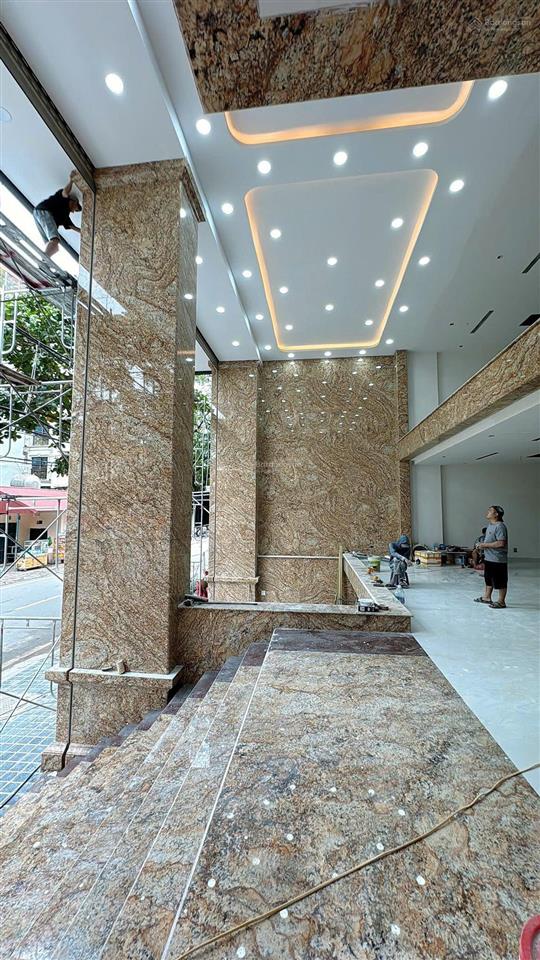 Chính chủ cần bán tòa văn phòng mặt phố phú giatây hồhà nội 340m2x9.5t, mt15m, đầy đủ gpxd, 243tỷ