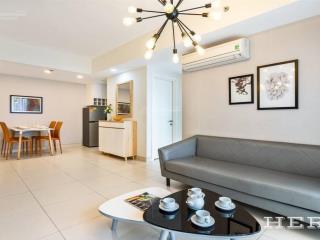 Bán căn hộ chung cư bộ công an q2 (68m,2pn giá 4,35ty )lầu cao view thoáng, vị trí thuận tiện