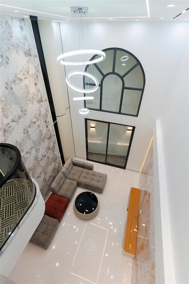 Bán nhà đẹp 1 trệt 3 lầu  sang trọng  đẳng cấp