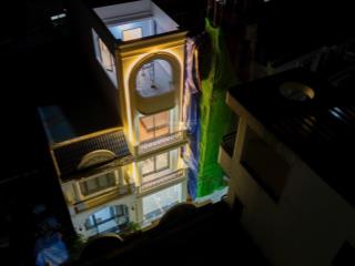 Bán nhà đẹp 1 trệt 3 lầu  sang trọng  đẳng cấp