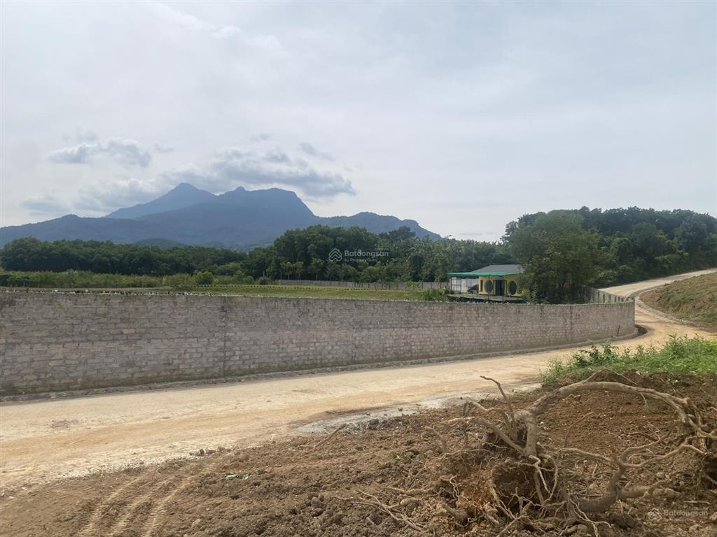 Bán đất view hồ, sát dự án sân golf tại hồ suối hai. dt 339m2 loanh quanh 2 tỷ. 0963 699 ***