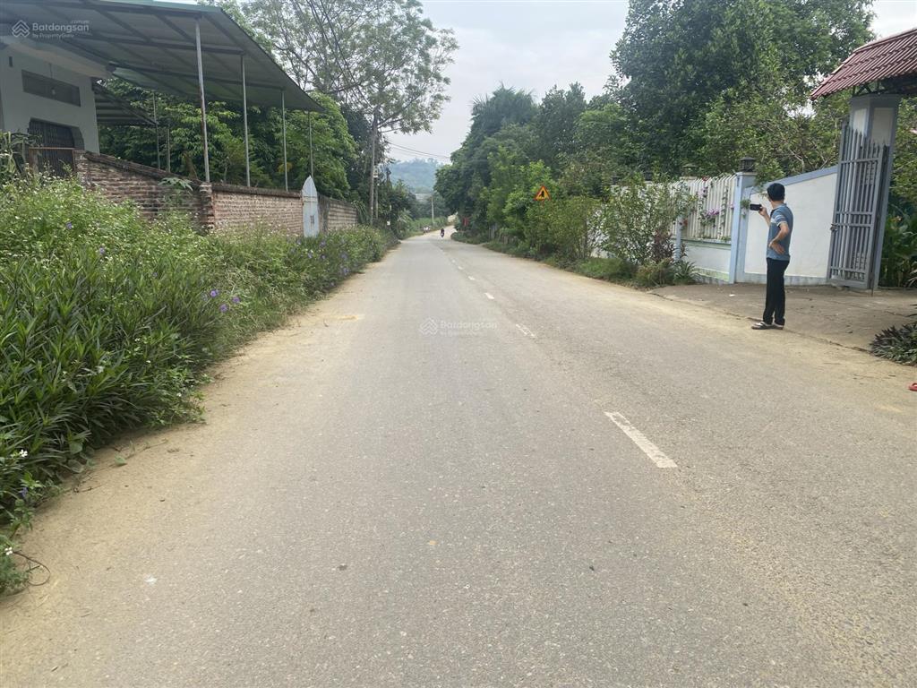 Bán đất 2 mặt đường trục chính suối mơ  yên bài, ba vì, giá siêu hời 6,15 tỷ, diện tích 448m2