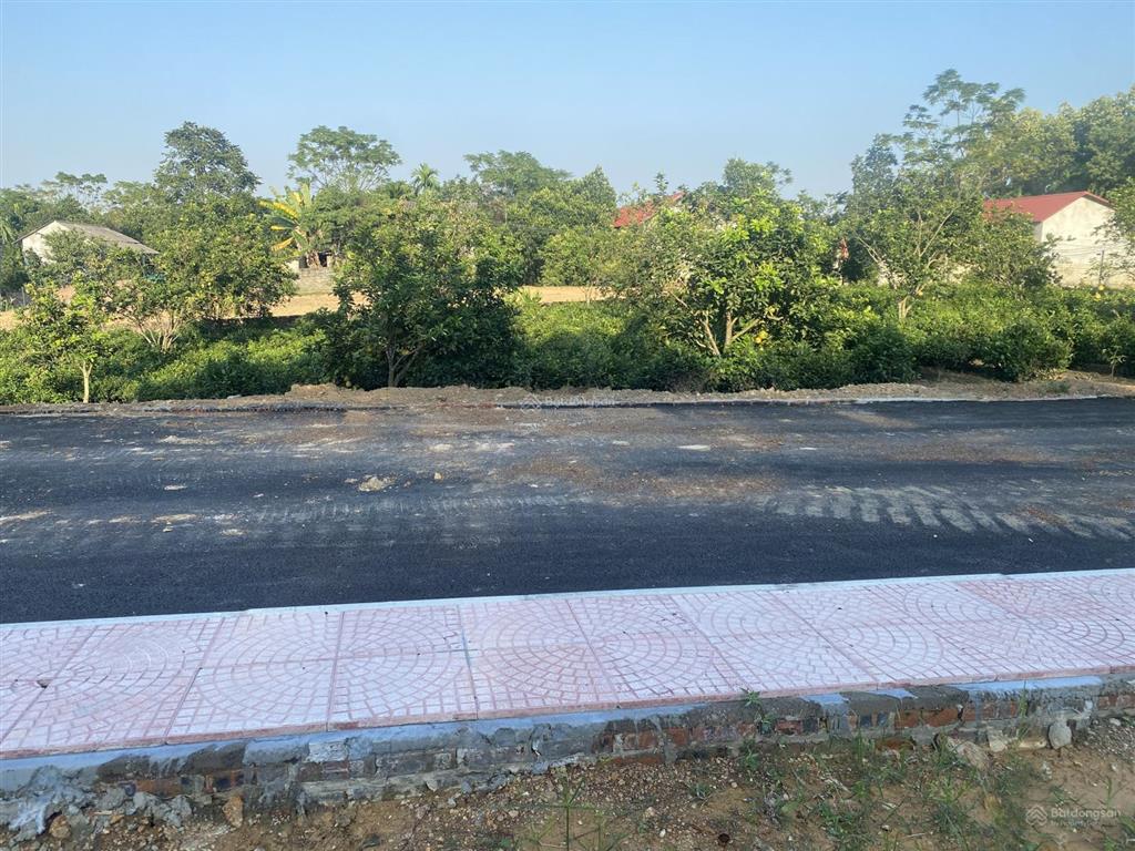 Bán đất sát hồ cẩm an  cẩm lĩnh, ba vì, hà nội. 100m2 full thổ cư, giá 790tr