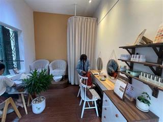 Quận 3 – Lê Văn Sỹ ! SANG SPA ĐẸP – GIÁ RẺ CHỈ 49 tr ( TIỆM GỘI ĐẦU – NAIL – BODY )  LIÊN