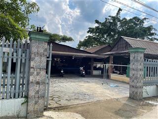 Chính chủ cần tiền hạ giá bán quán nhà riêng lô góc 2 mặt tiền + quán karaoke + cà phê sân vườn