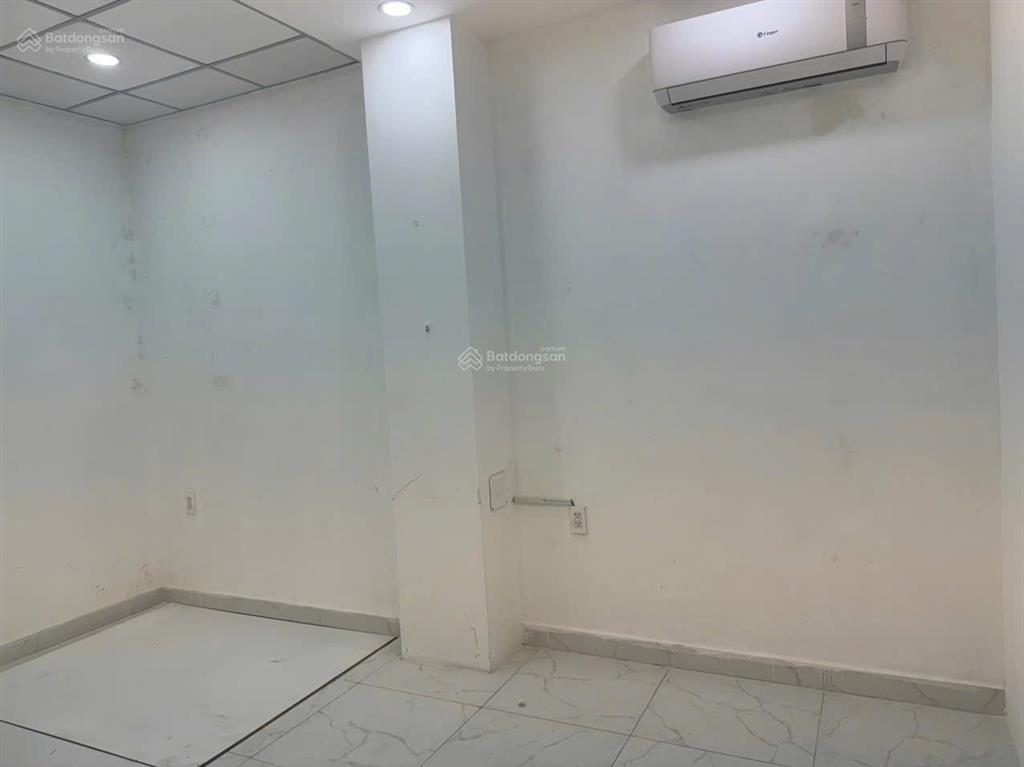 Cho thuê nhà nguyên vị trí đẹp, full máy lạnh tại cityland gò vấp chỉ 40tr/th