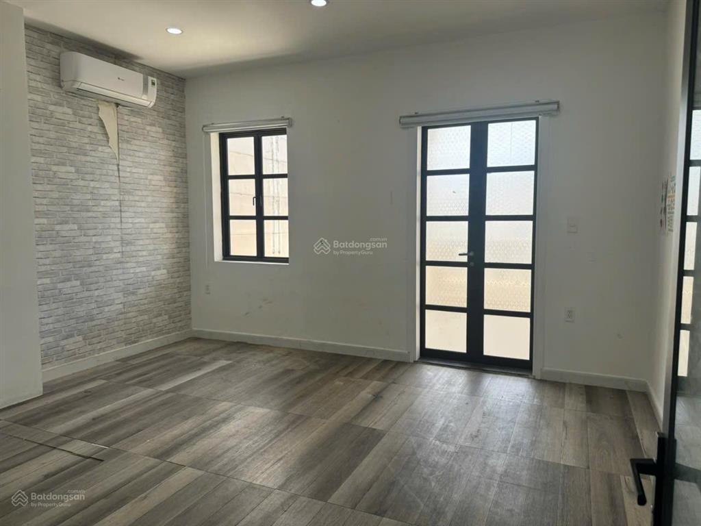 Cho thuê nhà nguyên vị trí đẹp, full máy lạnh tại cityland gò vấp chỉ 40tr/th