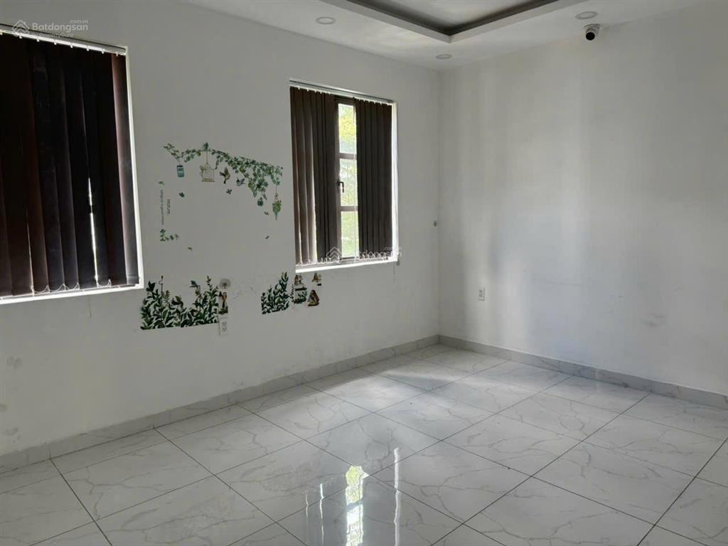 Cho thuê nhà nguyên vị trí đẹp, full máy lạnh tại cityland gò vấp chỉ 40tr/th