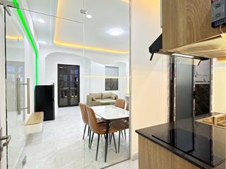 Căn hộ cityland mới hoàn thiện full nội thất đẹp 100% cửa sổ lớn, ban công thang máy. từ 8 triệu