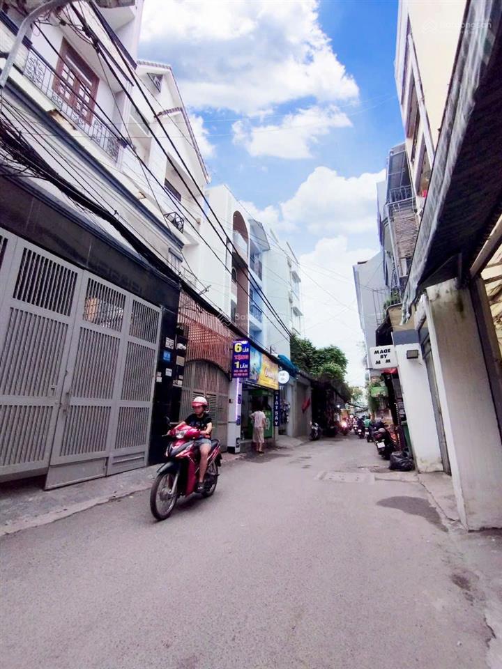 180m,ngang hiếm 9m ngay d2,nguyễn gia trí,bìnhthạnh.sau lưng hutech.34xt(tl).hẻm như mặt tiền,kdvip