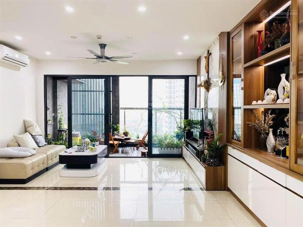 Chính chủ bán gấp căn 143m2 chung cư cao cấp hpc 105 hà đông 4pn 2vs, giá 10tỷ.  0336 927 ***