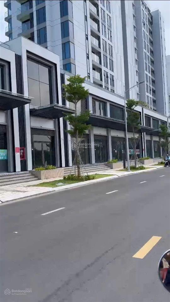 Độc quyền cho thuê cặp shophouse góc siêu đẹp 4244 cardinal court giá tốt