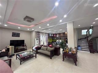 Bán biệt thự đẹp tại cầu bươu  thanh trì  dt 360m2  3 tầng  mặt tiền 20m  giá 126 tỷ tl