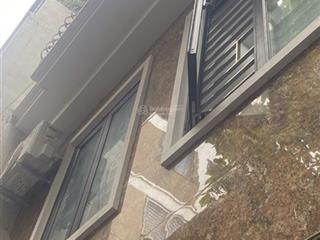 Bán chdv giảng võ nhà đẹp 102m nhỉnh 38tỷ gần vinhome giảng võ hồ ngọc khánh ngõ thông 20m ra đường