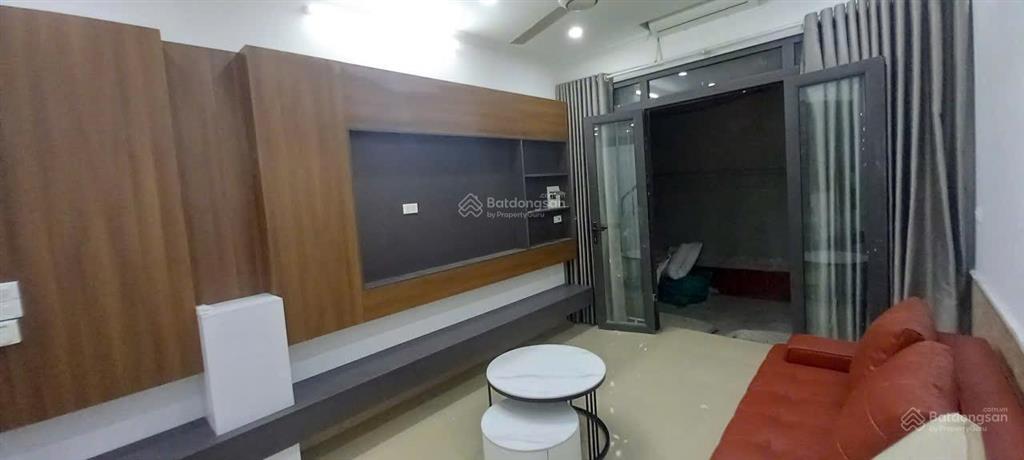 Bán nhà nghĩa lộhà đôngdân xây2 thoángtầm tiền31mmt3.6m5.6tỷgần vành đai 4ô tô đỗ 15m