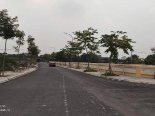 Quy hoạch đường dẫn cầu tứ liên  bìa làng oto tránh view đồng  mặt tiền 8m 105m dục tú đông anh
