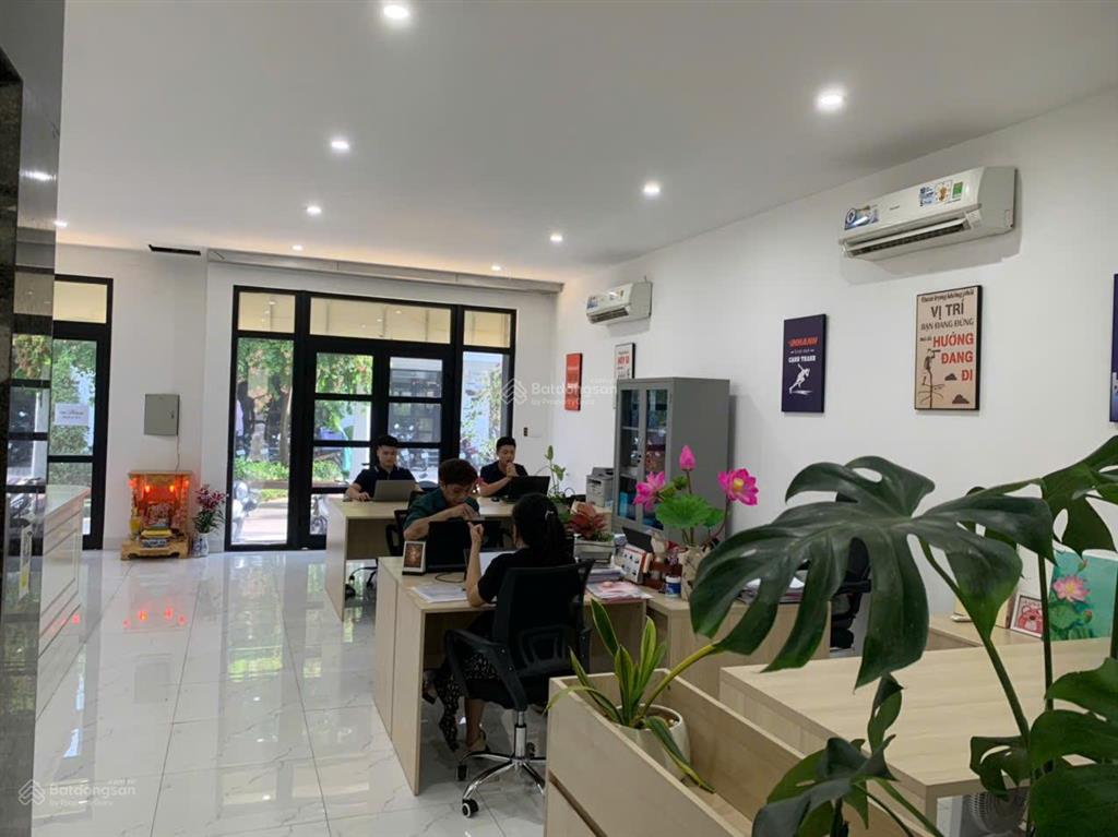 Bán gấp shophouse 93m2, 43 tỷ tại vinhomes gardenia, hàm nghi, cầu diễn, nam từ liêm, hà nội