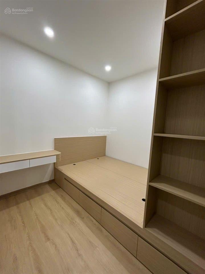 Bán nhà 2 tầng sổ hồng hoàn công giá chỉ 2tỷ9  hẻm thống nhất, nha trang