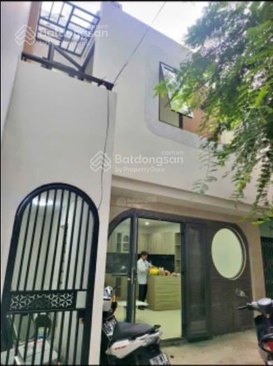 Bán nhà 2 tầng sổ hồng hoàn công giá chỉ 2tỷ9  hẻm thống nhất, nha trang