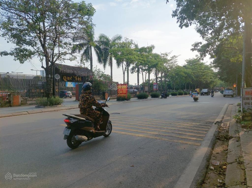 Chính chủ bán biệt thự thành phố giao lưu, lô góc 2 mặt tiền trục chính kinh doanh sầm uất 65tỷ