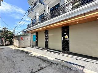 Nhà căn góc, giáp đồng mai, 3 tầng 33m2 oto lùi cửa, full nội thất, có sổ, gần đường ql6 giá 2,6 tỷ