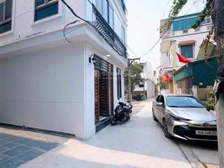 Rẻ nhất khu vực nhà 3 tầngx 48m2 giá 2,92 tỷ oto đỗ 10m tại gần la tinh, ubnd đông la, kđt đô nghĩa