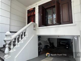 Nhà 6 tầng 1/ đường 6m phan văn trị, phường 5, quận gò vấp  dt 85m2 (5x17), có hầm và thang máy.