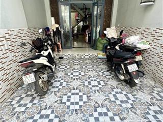 Nhà 2 tầng sát mặt tiền đông hưng thuận 02, quận 12  diện tích 85m2 (4.2 x 23), nhà đẹp ở ngay.