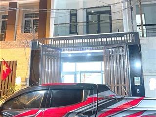 Nhà 3 tầng hẻm 6m đường phan huy ích, gò vấp  diện tích 68m2 (4.1 x 17), gần siêu thị emart.