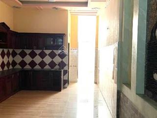 Nhà 4 tầng hẻm 10m thông đường trần thị năm, tân chánh hiệp, dt 165m2 (4 x 41), chủ gấp bán.