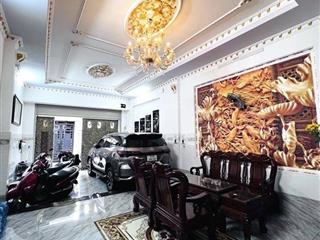 Nhà 4 tầng 1/ đường nguyễn ảnh thủ, diện tích 104m2 (5 x 21), hẻm 6m thông, nội thất cao cấp.