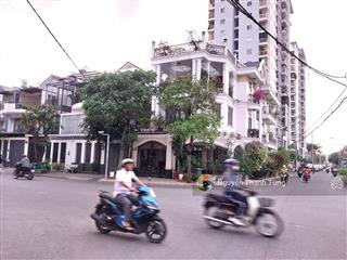 Nhà cấp 4 mặt tiền kinh doanh đường đông hưng thuận 11, diện tích 128m2 (5 x 26), đường nhựa 10m.