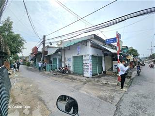 Lái thiêu 18 đường thông xe tải bán đất + tặng 7 căn nhà trọ đang cho thuê kín