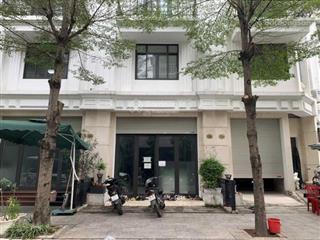 Cần bán gấp nhà liền kề xuân la, q. tây hồ, khu vip, 112 m2, 6 t, thang máy, vị trí đẹp, giá cắt lỗ