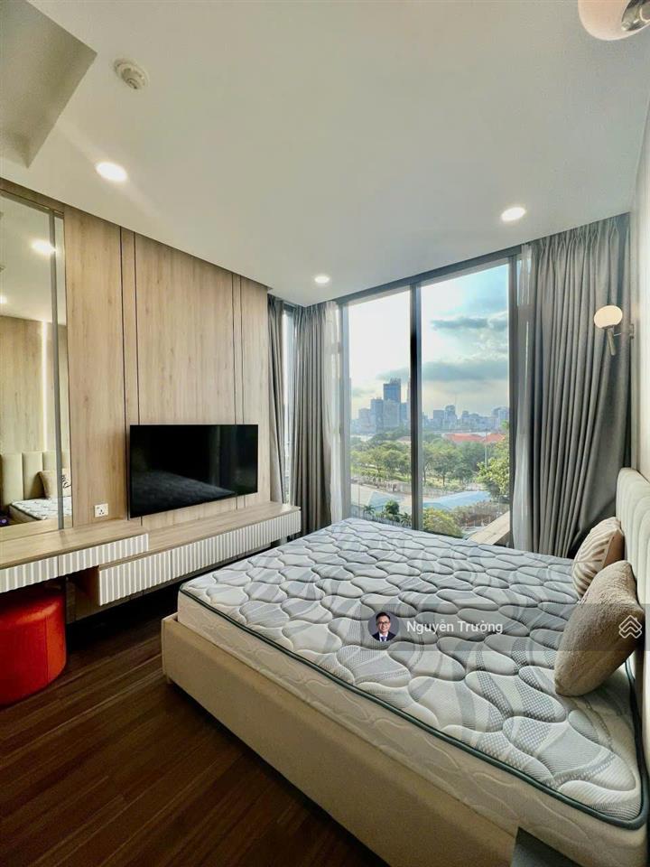 Siêu phẩm căn hộ 2pn decor siêu đẹp cùng với chiếc view đỉnh nóc kịch trần. đặc quyền xem pháo hoa