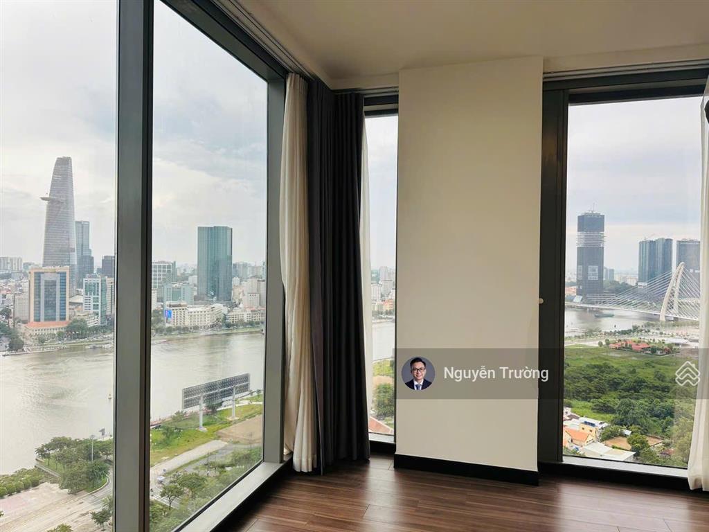 Hàng hiếm trục đẹp, bán ngay căn 3pn view sông và pháo hoa trực diện quận 1 siêu phẩm