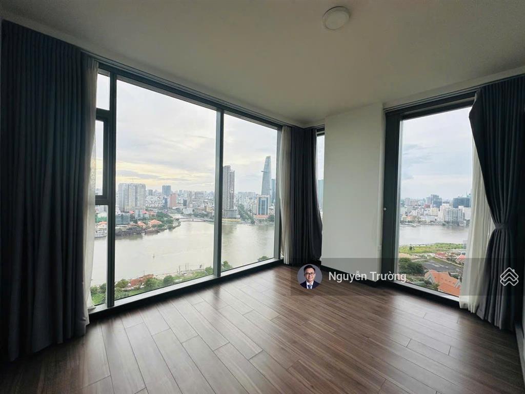 Hàng hiếm trục đẹp, bán ngay căn 3pn view sông và pháo hoa trực diện quận 1 siêu phẩm
