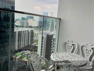 Bán nhanh căn studio crest lầu cao, view sông và cầu ba son siêu đẹp