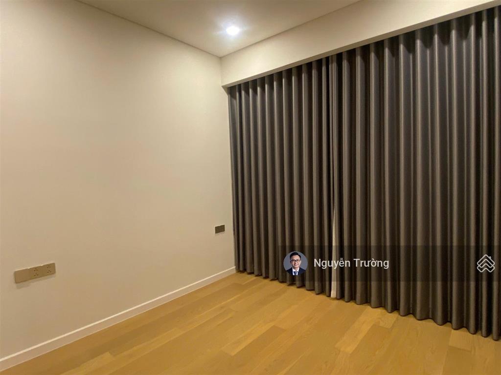 Bán căn 2pn đáng mua nhất galleria, lầu cao view sông quận 1 và cầu ba son