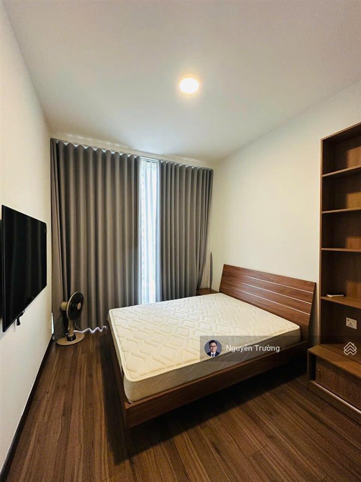 Chủ nhà thiện chí bán căn 3pn view sông quận 1 và cầu đi bộ, tặng kèm suất đậu oto cho khách mua